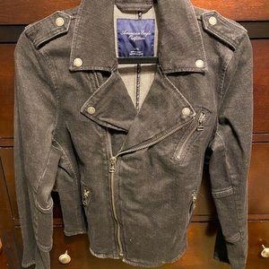 American Eagle faded black denim jacket L.